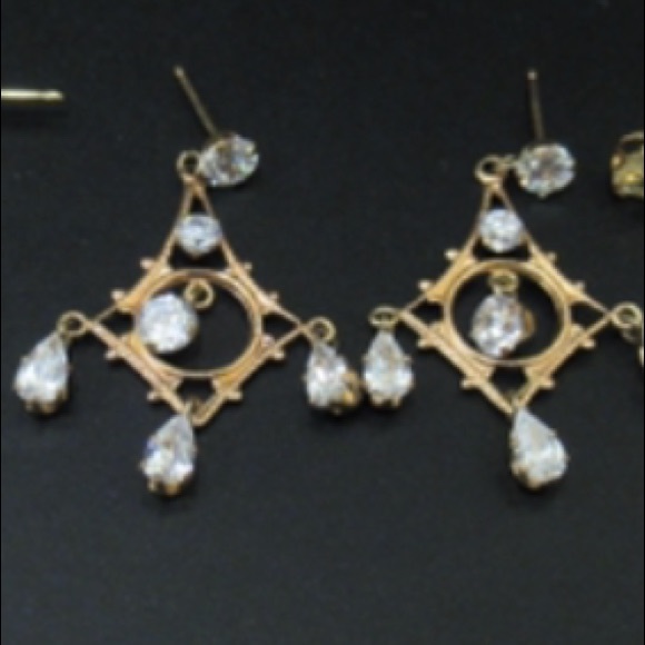 Vintage 10K Chandelier Earrings - Picture 2 of 3